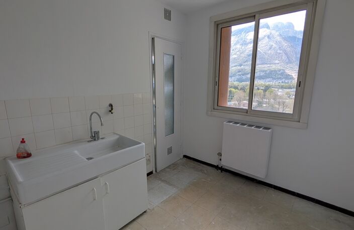 Vente Appartement 3 pièces — photo 2