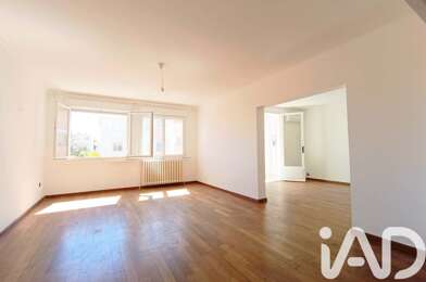 Appartement 4 pièces 160000 €