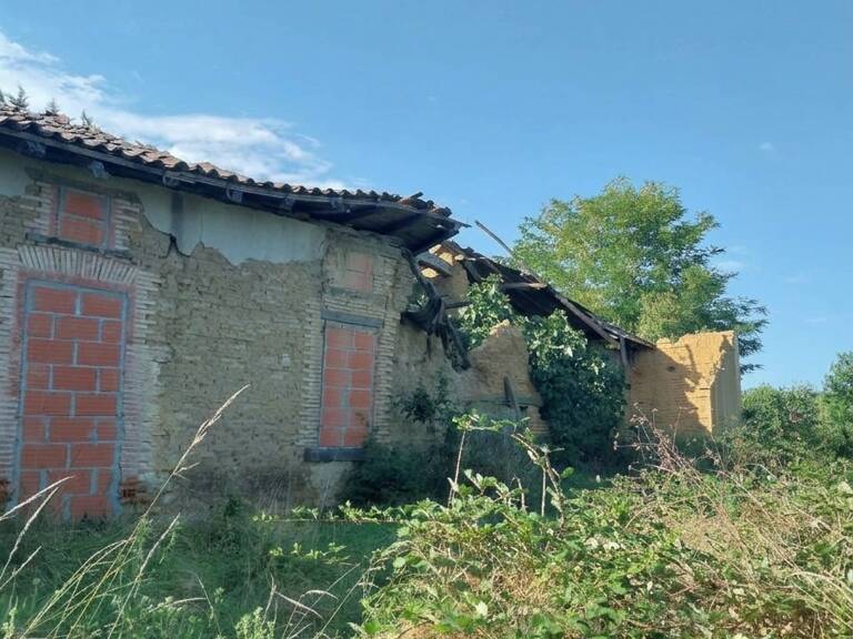 Vente Terrain 3 300 m&sup2; — photo 1