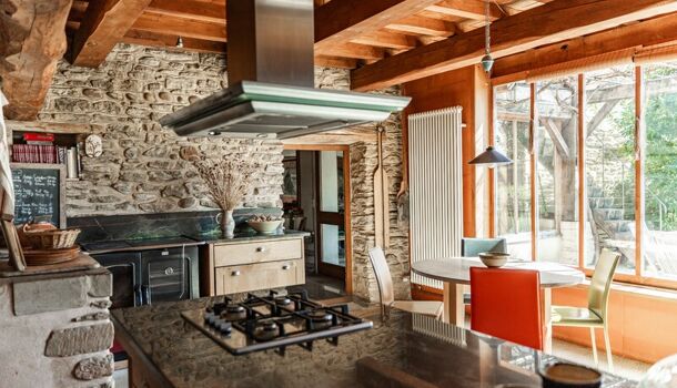 Villa / Maison 8 pièces  à vendre Charmes-sur-l'Herbasse 26260