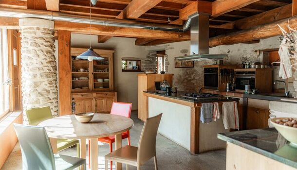 Villa / Maison 8 pièces  à vendre Charmes-sur-l'Herbasse 26260