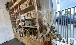 Commerce  72 m² à vendre à Évry-Courcouronnes (91000)