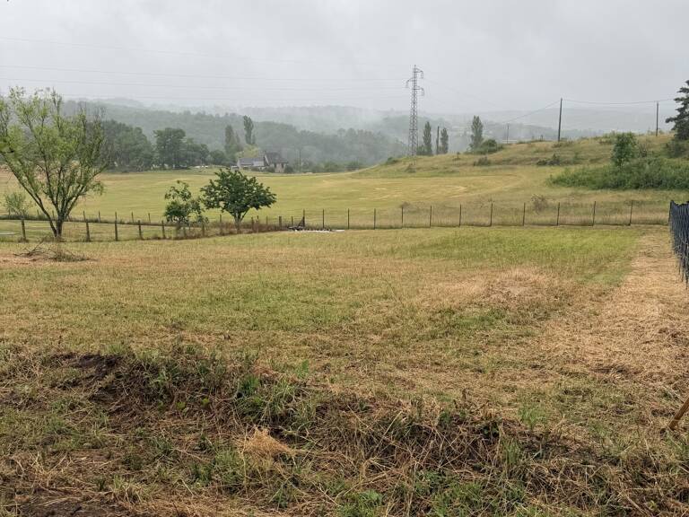 Vente Terrain à bâtir 1 500 m&sup2; — photo 1