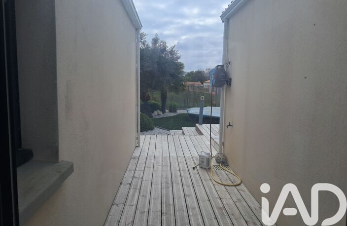 Vente Maison/villa 5 pièces — photo 2