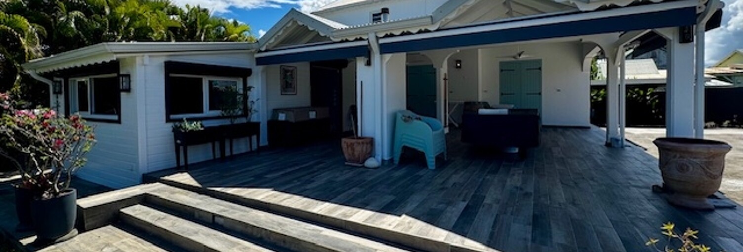 Maison 6 Pièces 130 m² à vendre à Sainte-Rose (97115)