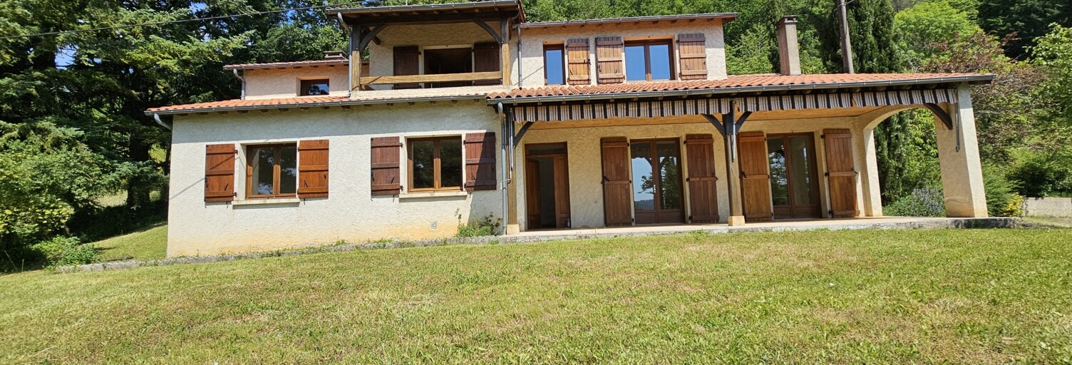 Maison 5 Pièces 137 m² à vendre à Saint-Céré (46400)