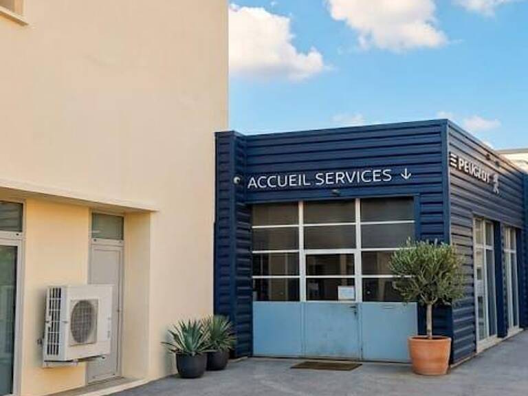 Vente Murs commerciaux 806 m&sup2; — photo 1