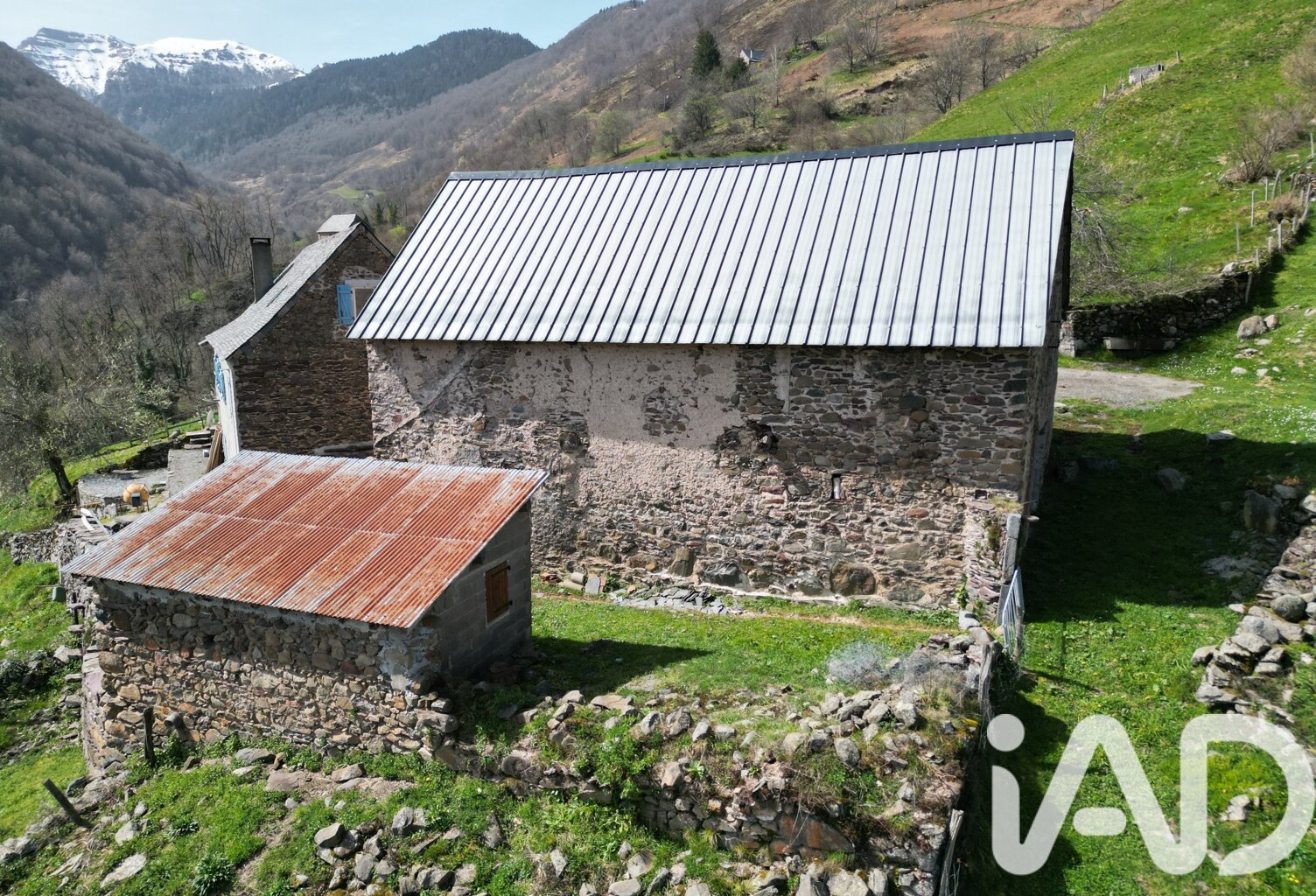 Vente Grange 1 pièce — photo 1