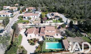 Maison 8 Pièces 210 m² à vendre à Lorgues (83510)