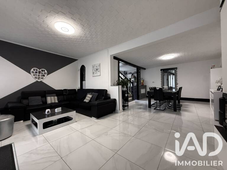 Vente Maison/villa 6 pièces — photo 1