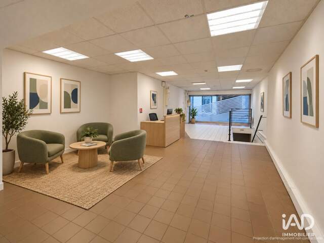 Vente Murs commerciaux 213 m&sup2; — photo du bien
