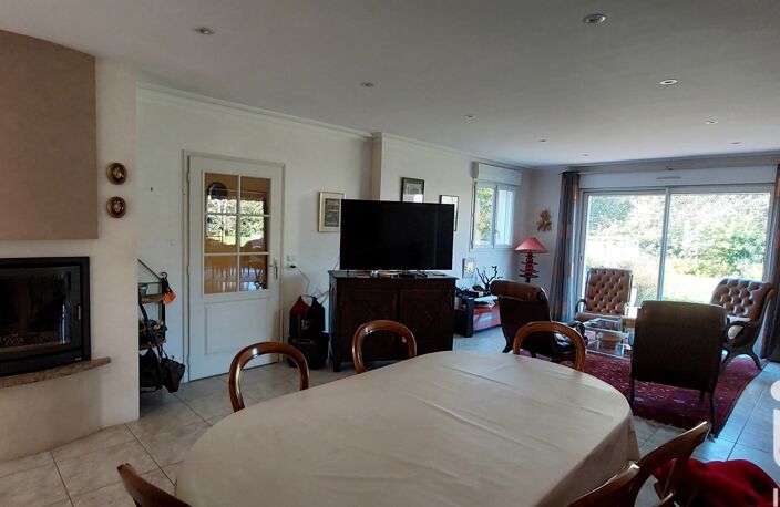 Vente Maison/villa 9 pièces — photo 4