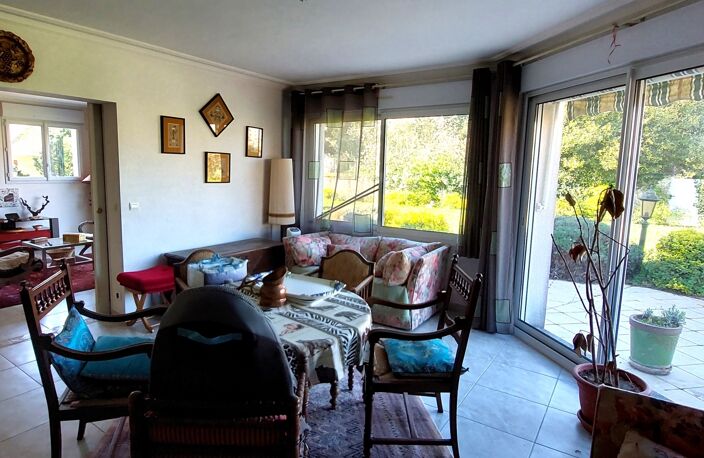 Vente Maison/villa 9 pièces — photo 5