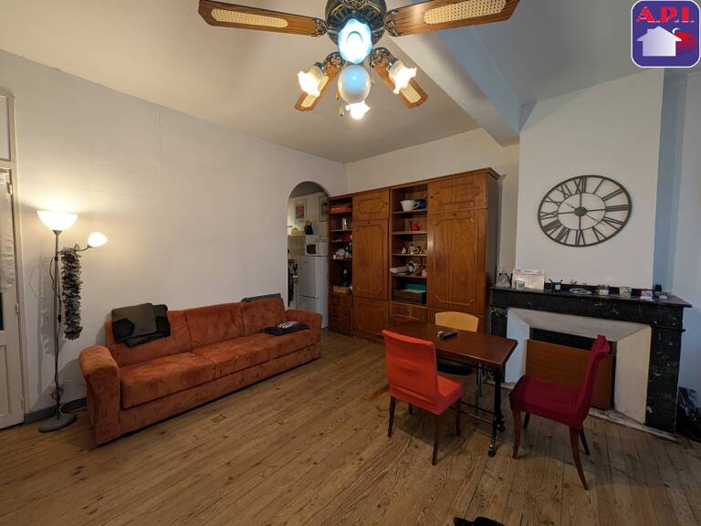 Immeuble  233 m² — photo 1