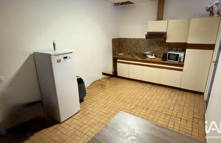 Location Local d'activités 790 m&sup2; — photo 5