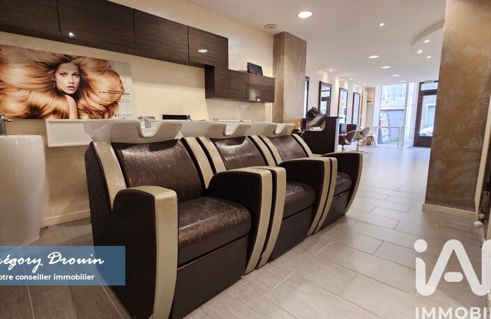 Vente Boutique/Local commercial 99 m&sup2; — photo 5