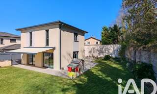 Maison 5 Pièces 115 m² à vendre à Neuville-sur-Saône (69250)