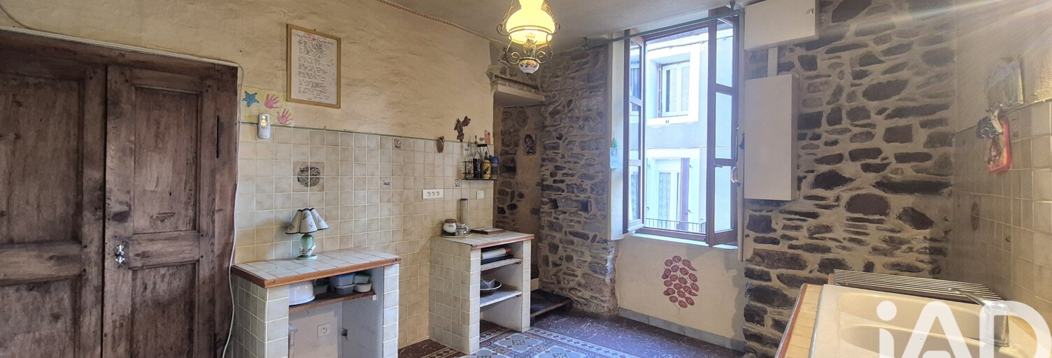 Maison 10 Pièces 82 m² à vendre à Saint-Laurent-le-Minier (30440)