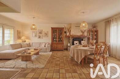 Maison 7 pièces 324500 €