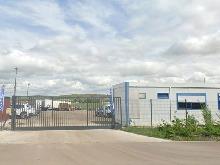 Vente Terrain à bâtir 4 000 m&sup2; — photo 1