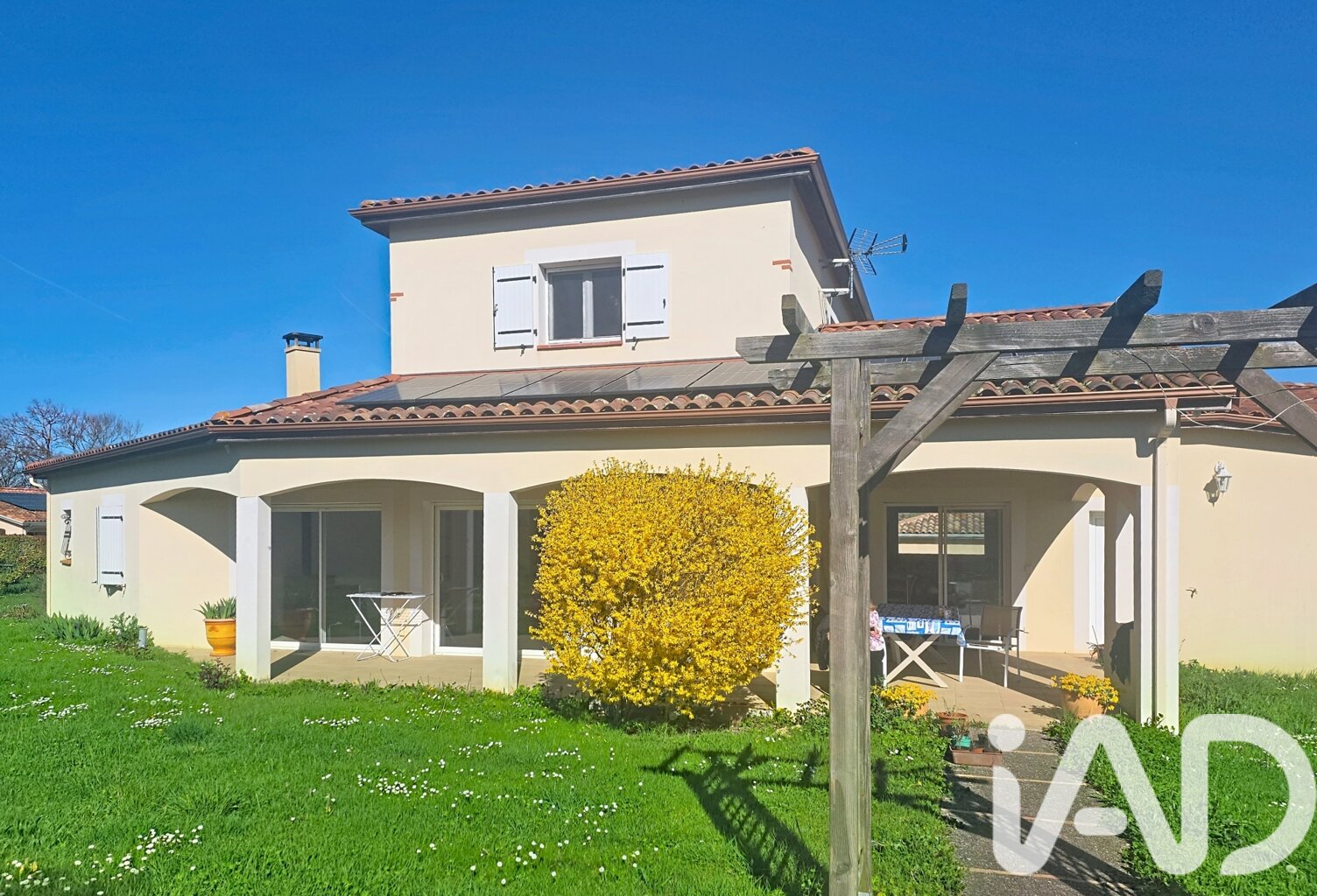 Vente Maison/villa 6 pièces — photo 1