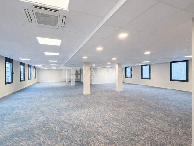 BUREAUX à LOUER — photo du bien