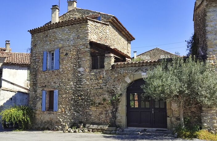 Maison en pierre — photo 2