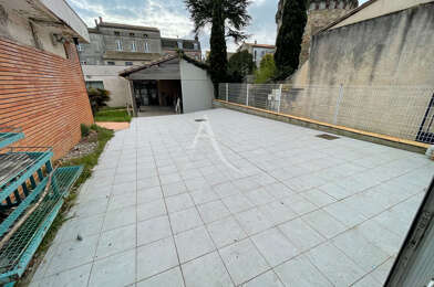 Commerce  268000 €