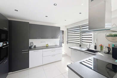 Appartement 3 pièces 1200 €