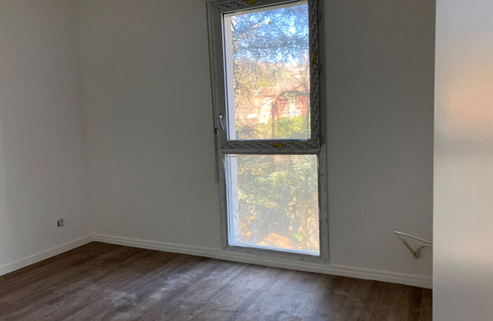 T4 Neuf — photo 3