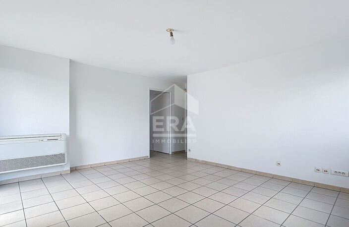A VENDRE MARSEILLE 13014 ST BARTHELEMY APPARTEMENT T3 PARKING TERRASSE PISCINE — photo 4