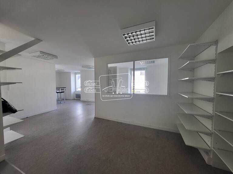 Bureaux Carquefou 93.88 m2 — photo 1