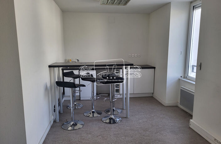 Bureaux Carquefou 93.88 m2 — photo 3
