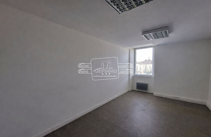 Bureaux Carquefou 93.88 m2 — photo 5