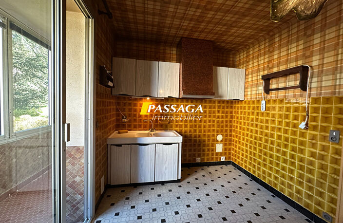 A VENDRE - Appartement de type 3/4 avec garage et cave - RODEZ — photo 5
