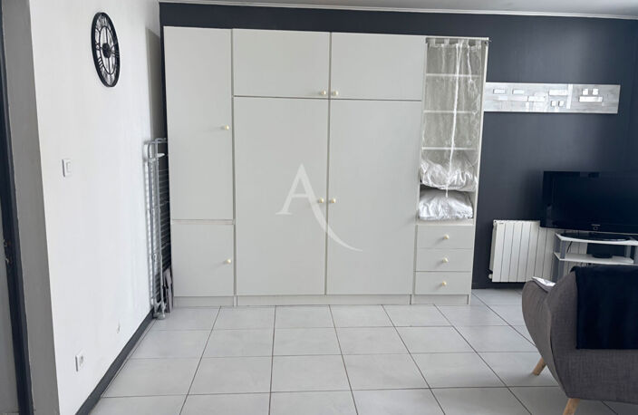 Appartement 1 pièce à Rochefort — photo 3