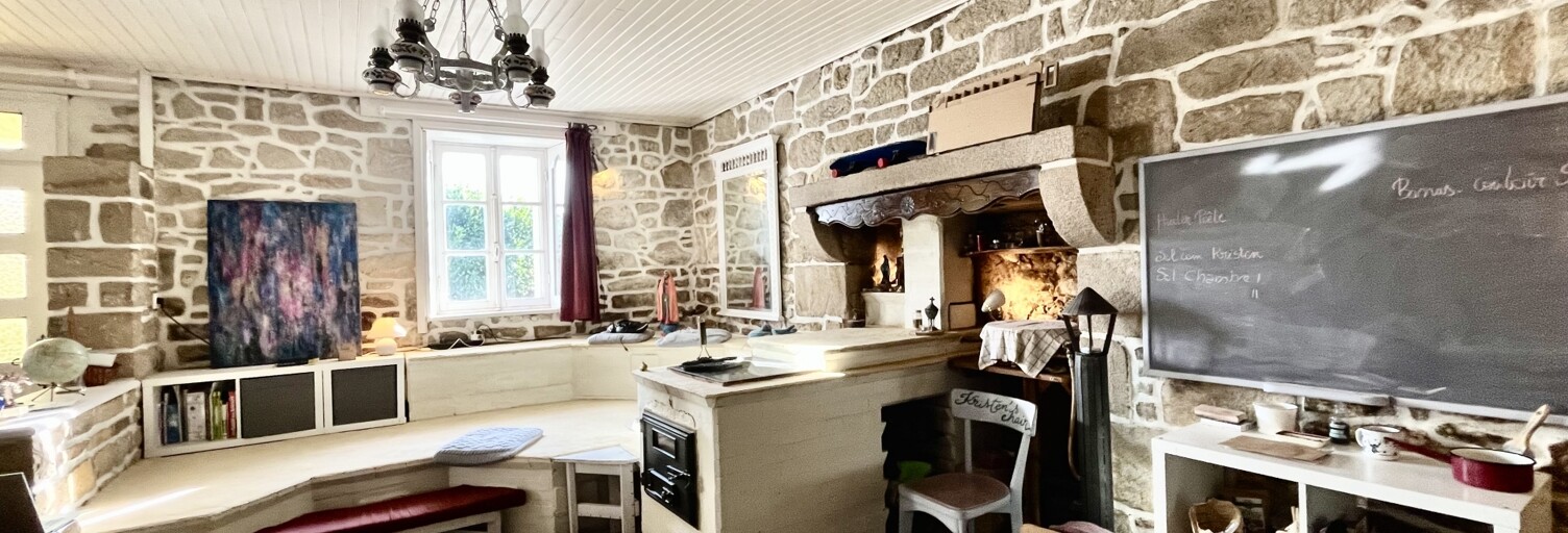 Maison 6 Pièces 132 m² à vendre à Plougras (22780)