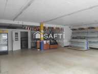 Espace commercial et logement familial. — photo 2