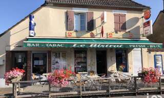 Commerce  113 m² à vendre à Saint-Gondon (45500)