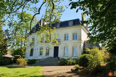 Maison 10 pièces 996000 €