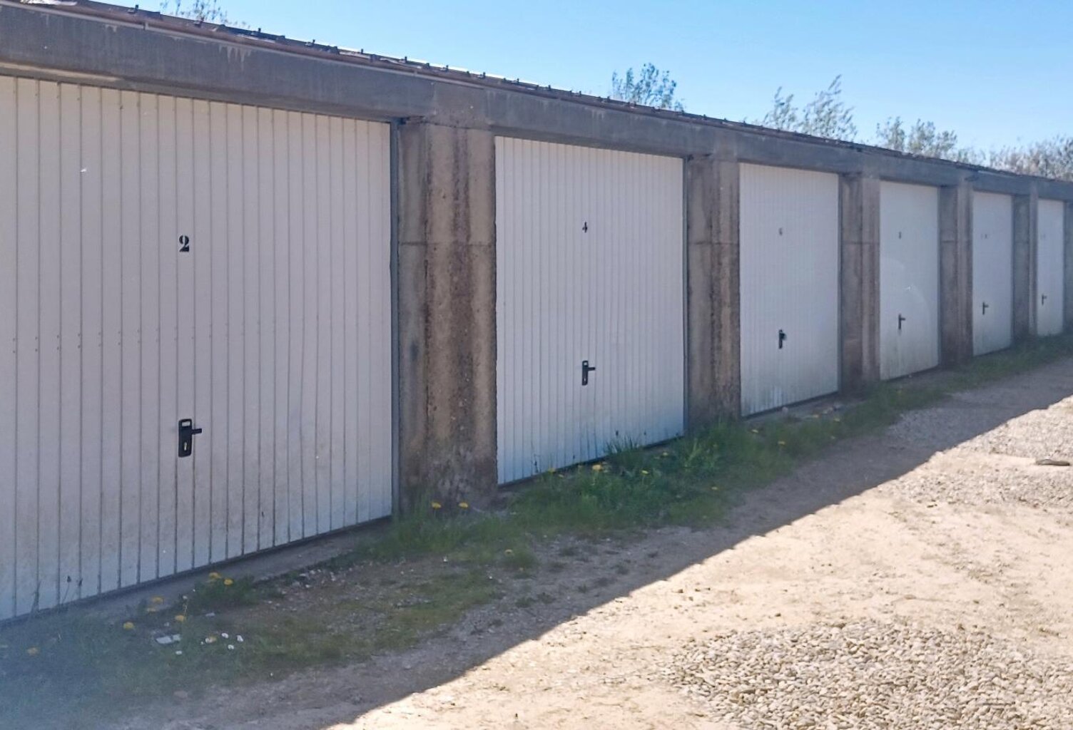 lot 26 boxs — photo 1