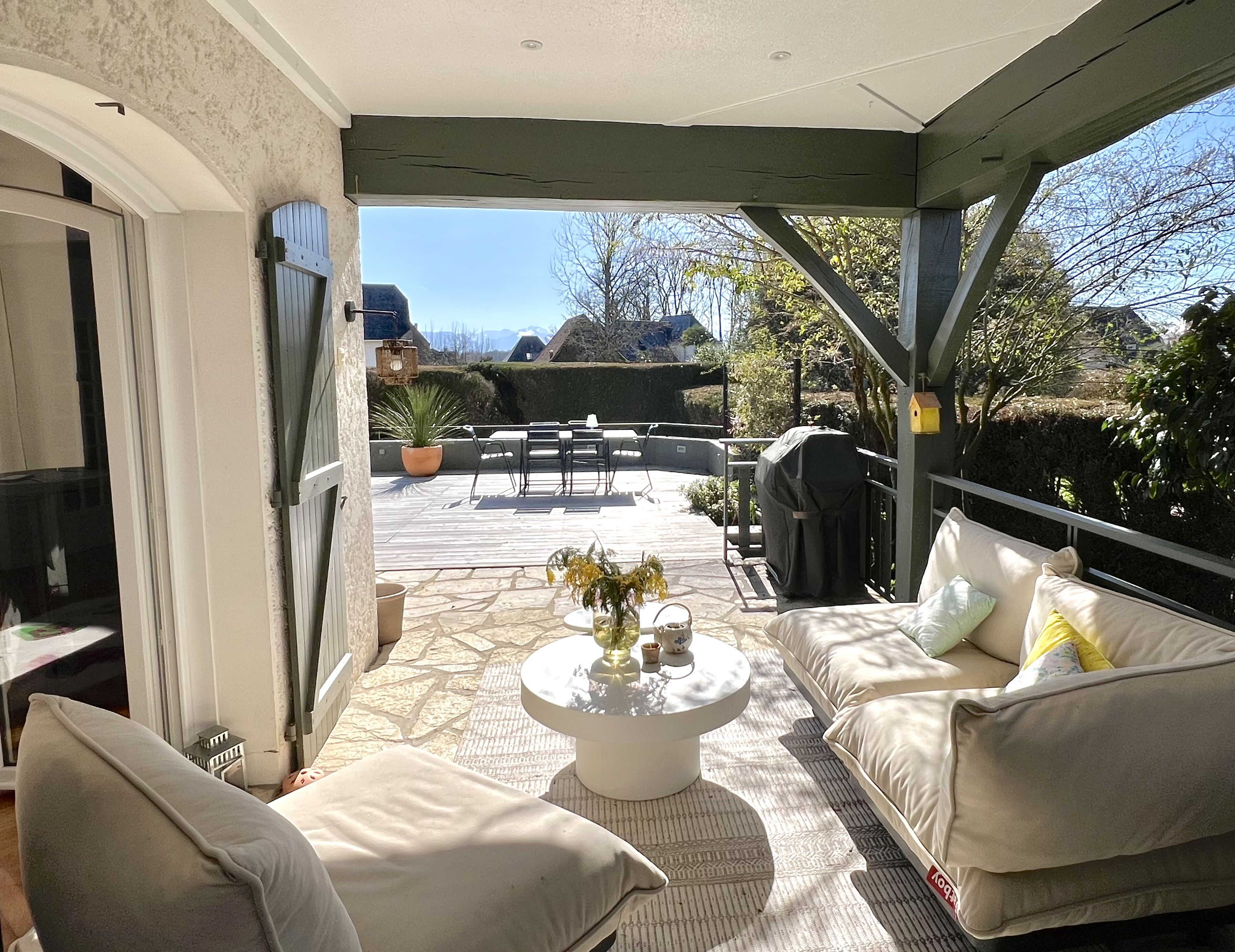 Villa / Maison  T6 à vendre Idron 64320