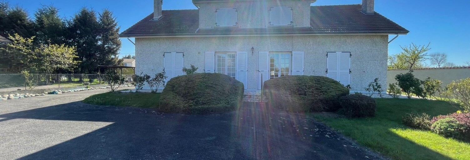 Maison 6 Pièces 120 m² à vendre à Saint-André-le-Puy (42210)