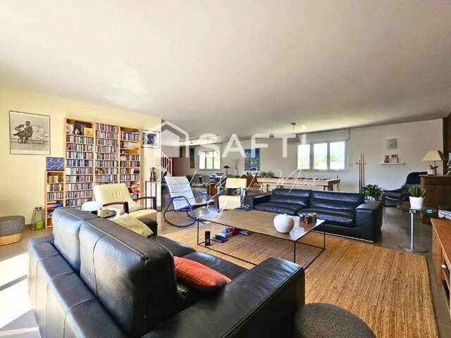 APPARTEMENT BRECH — photo du bien