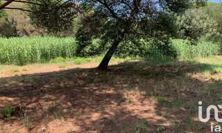 Terrain  2399 m² à vendre à Fréjus (83600)