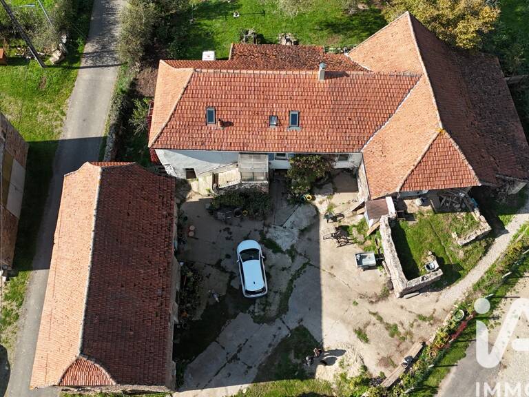 Vente Maison de campagne 4 pièces — photo 1