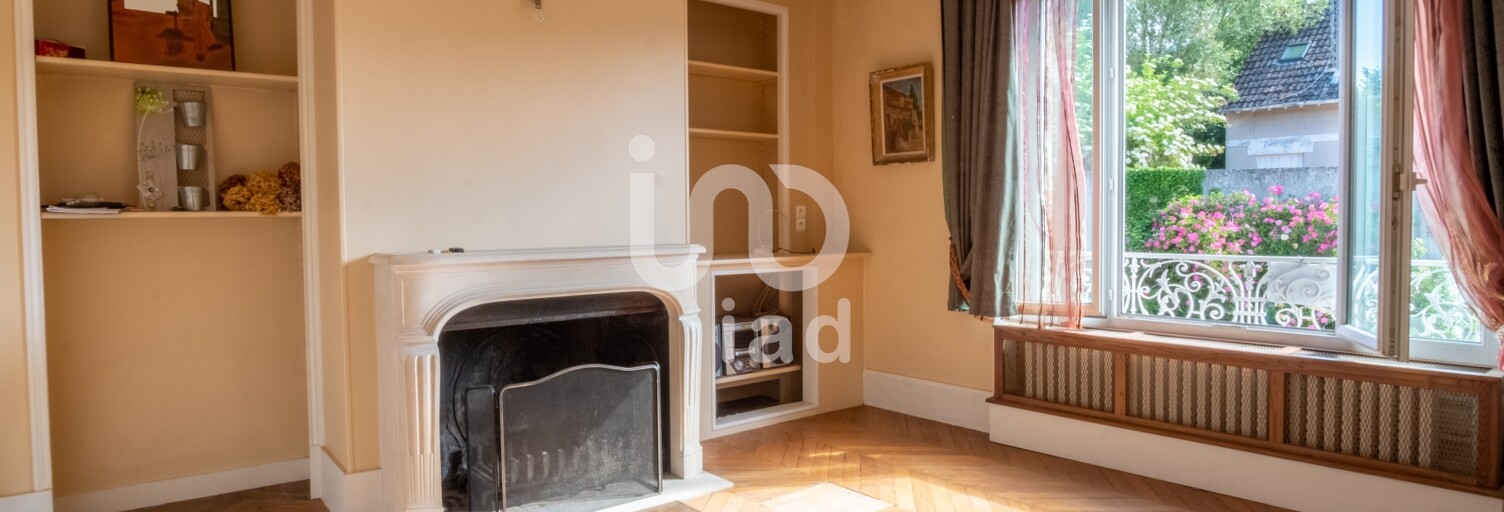 Maison 9 Pièces 165 m² à vendre à Saint-Pierre-lès-Nemours (77140)