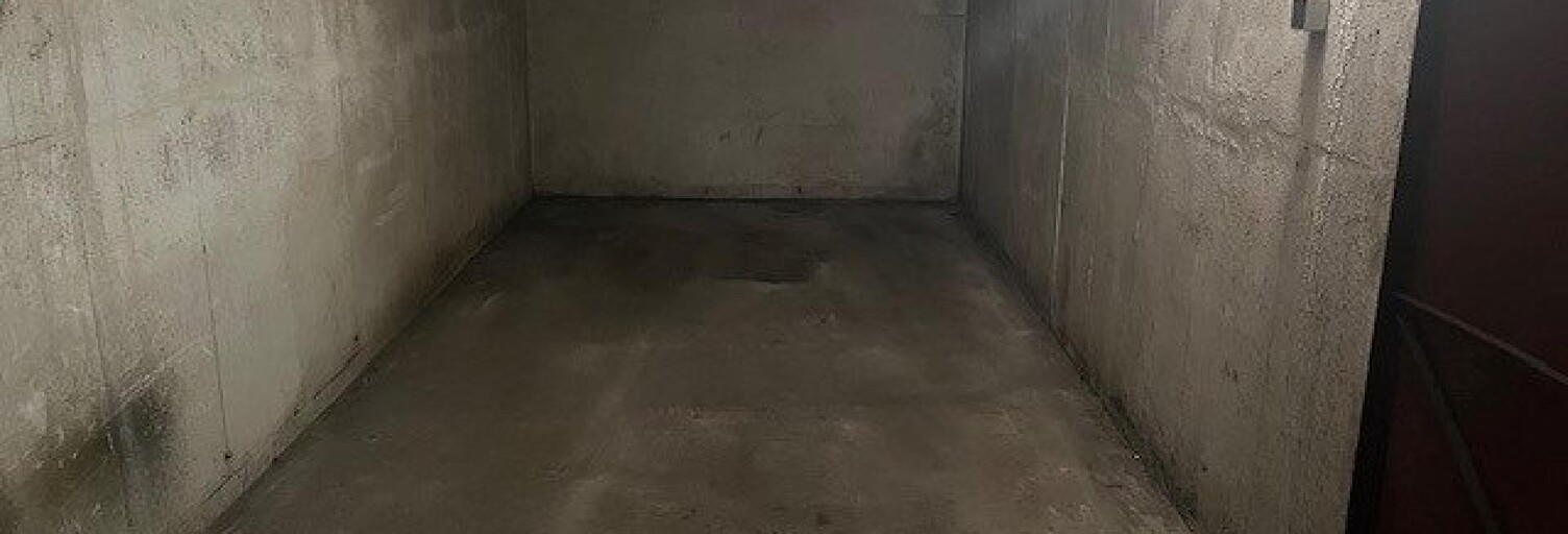 Garage  12 m² à vendre à Orléans (45000)