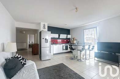 Appartement 3 pièces 240000 €