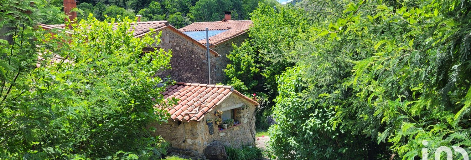 Maison 13 Pièces 300 m² à vendre à Saint-Laurent-de-Cerdans (66260)